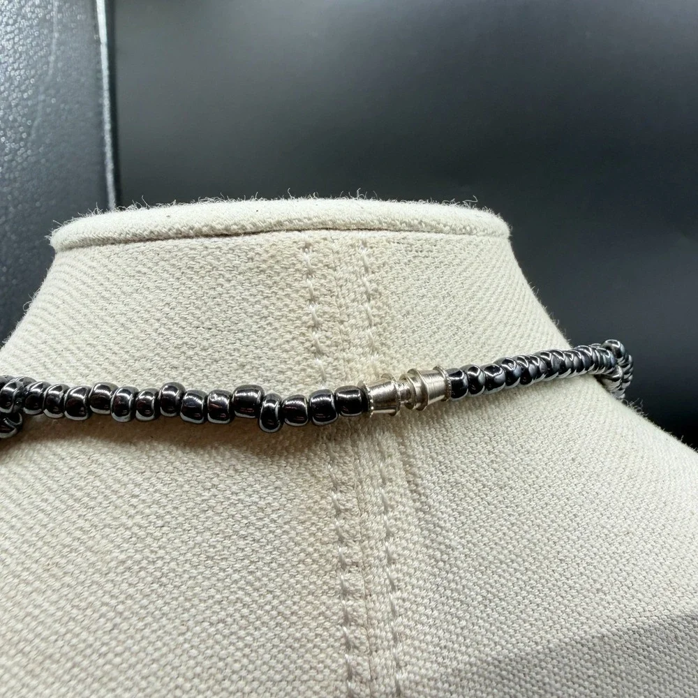 N/A striking hematite